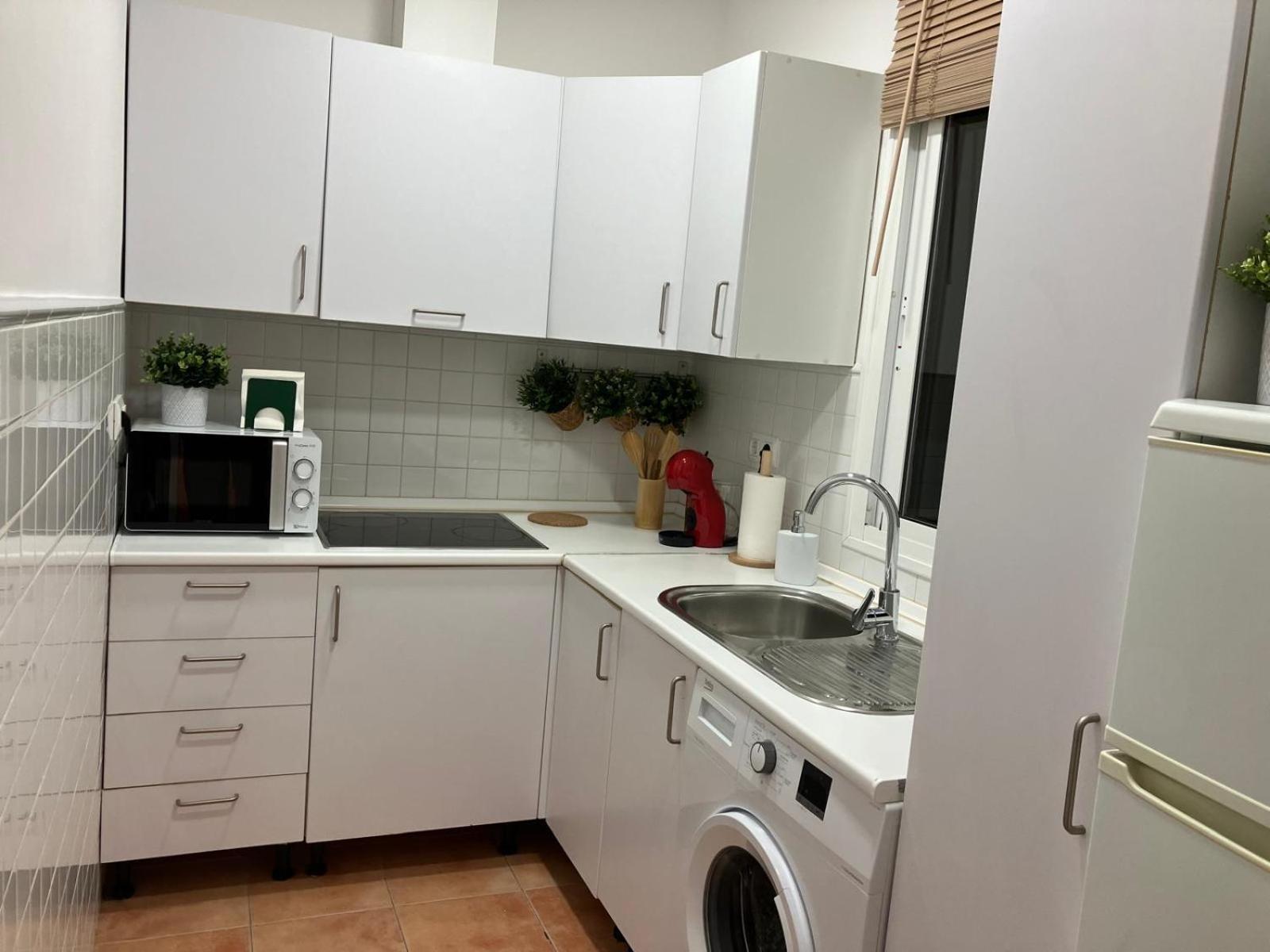 2 Bedroom Virgen De Begona Seville Luaran gambar